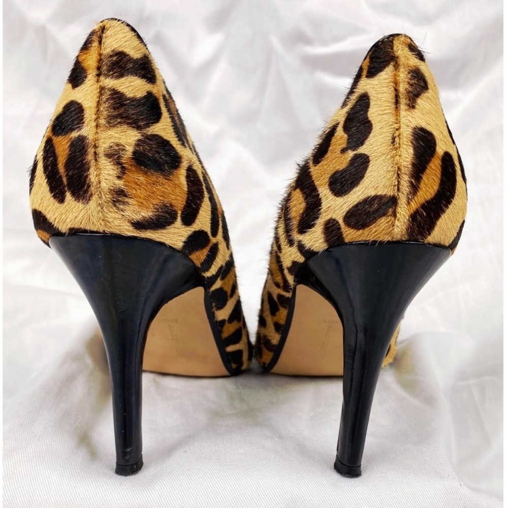 Max Studio Genuine Calf Fur Leopard Pumps Size: 8 1/2 - Picture 8 of 8